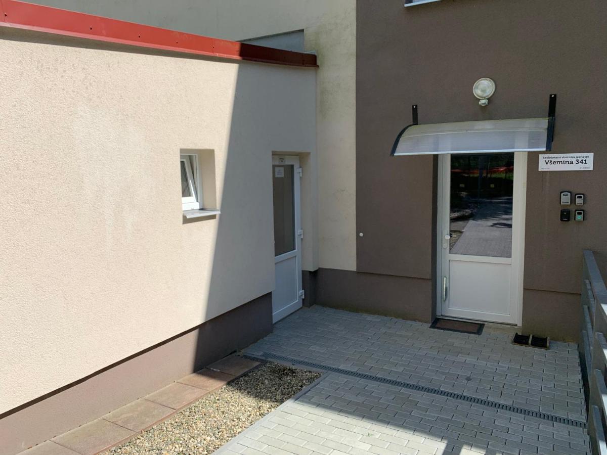 Vsemina Apartman Luzkovice Экстерьер фото
